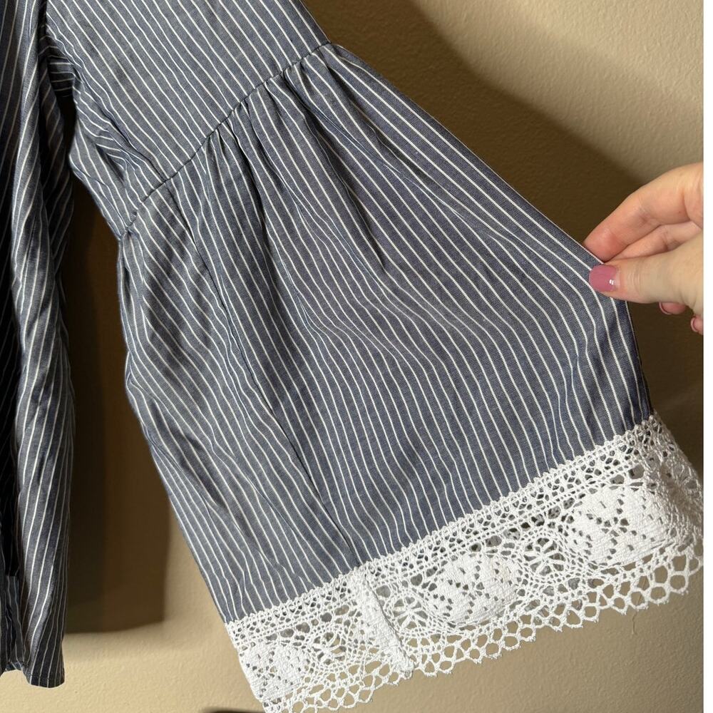 NWT Karen Kane Plus 1X Blue & White Stripe Lace Cuff Bell Sleeve Top - Picture 5 of 10